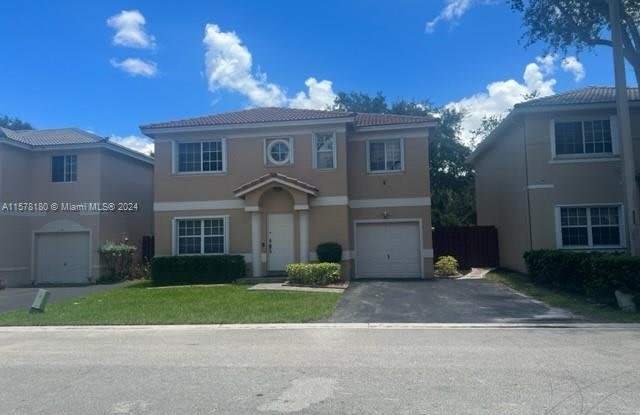 60 NW 110th Ave