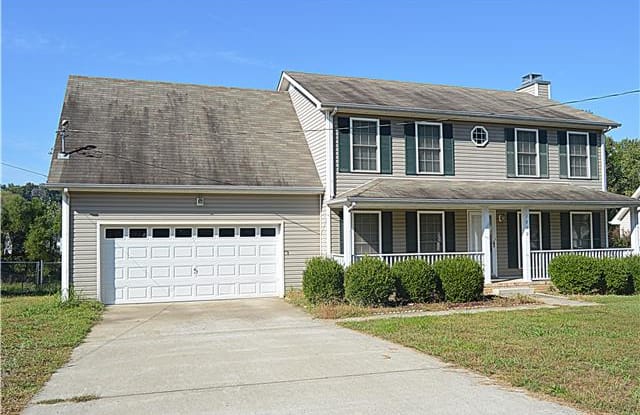 1010 Hedge Apple Drive - 1010 Hedge Apple Dr, Clarksville, TN 37040