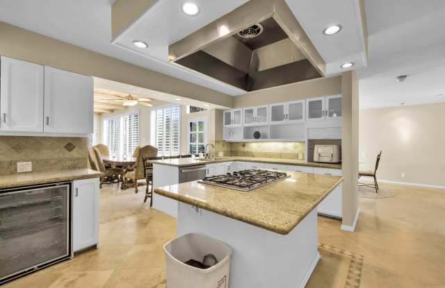 45450 Rancho Palmeras Drive