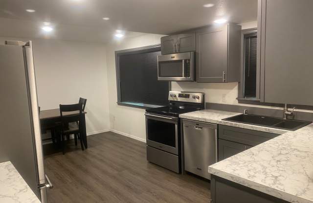 850-852 East Sesame Street - 852