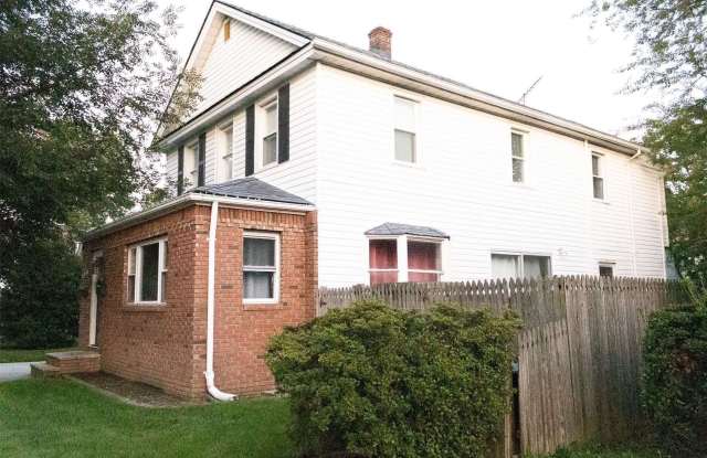 119 Sheridan Avenue