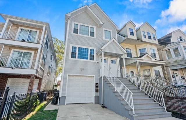 Photo of 142 N 15Th St