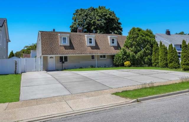 153 Sunrise Lane