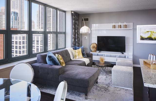 One Superior Place Chicago Il Apartments For Rent