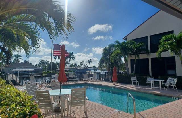 5515 SW 12th Avenue unit: 201