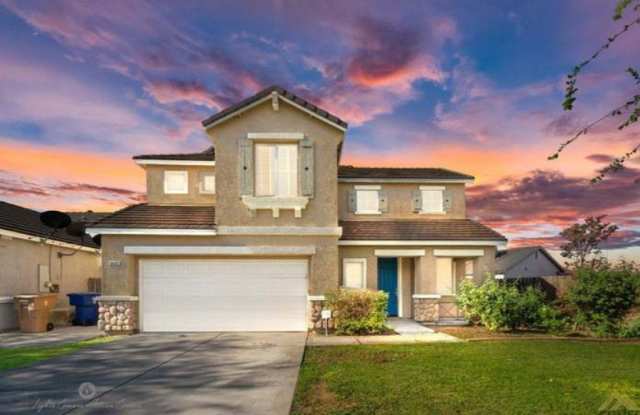 5417 Ridgecrest Court