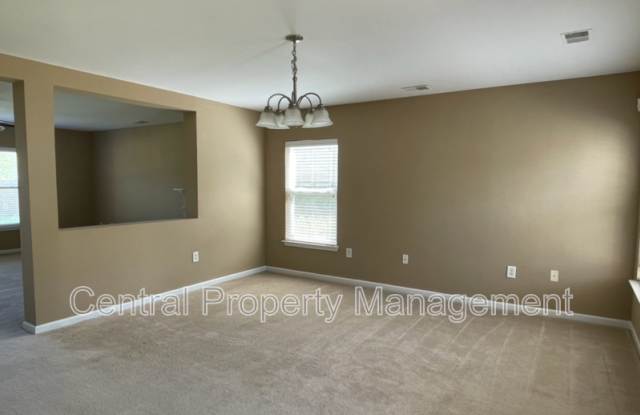 184 Stonewood Crossing Drive