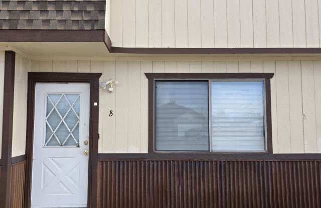 Photo of 438 32 3/8 Road - B