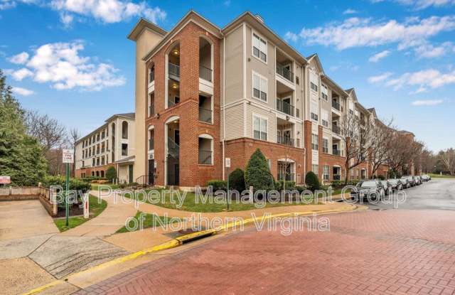 4860 EISENHOWER AVE - 4860 Eisenhower Avenue, Alexandria, VA 22333