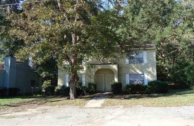 2050 Pecan - 2050 Pecan Court, Tallahassee, FL 32303