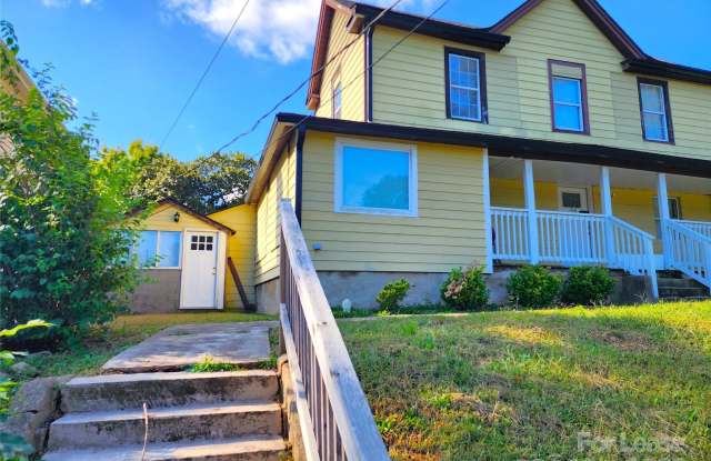 153 Mcgill Avenue NW