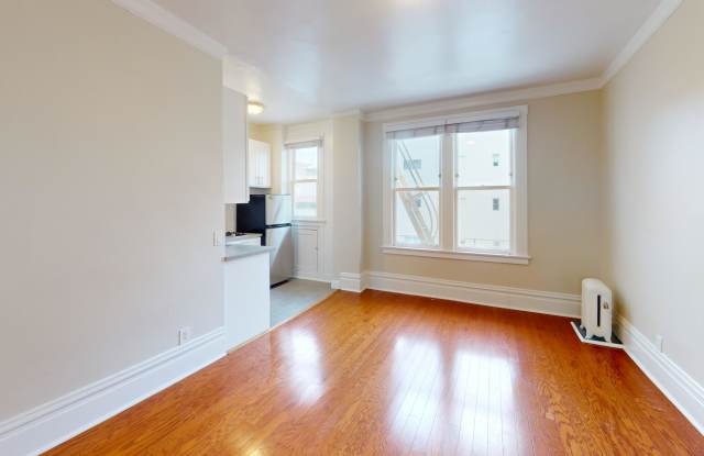685 Geary