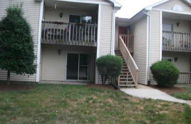 1600 Stone Moss Reach