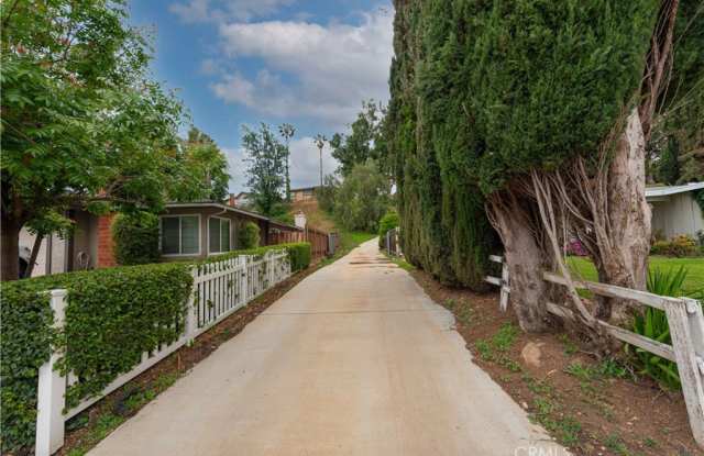 1055 4th Street