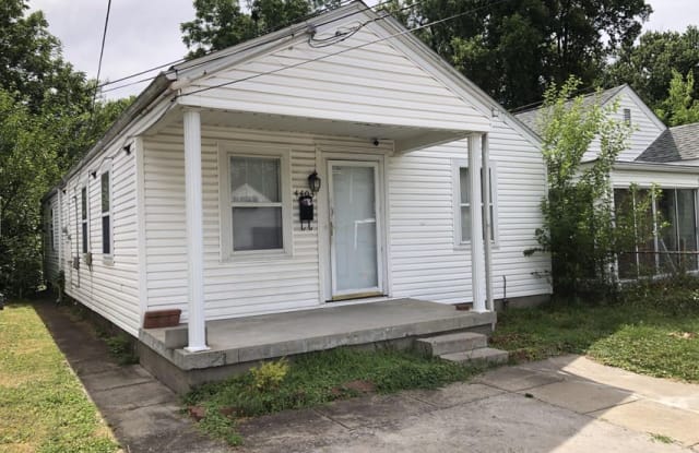 4403 Bellevue Ave - 4403 Bellevue Avenue, Louisville, KY 40215