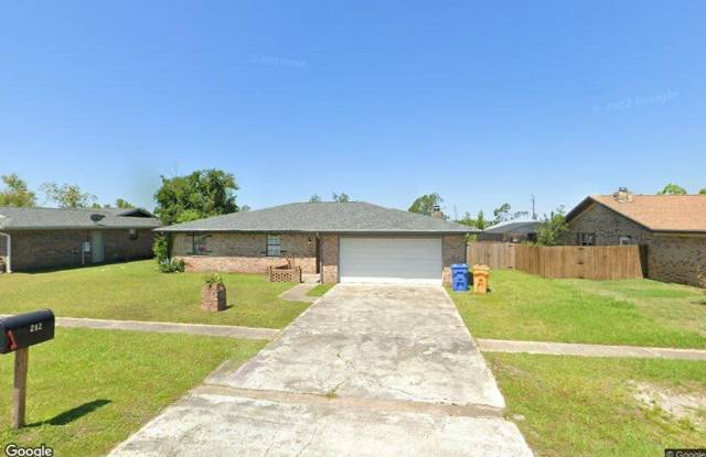 Single-Family House for Rent - 212 Hugh Thomas Drive, Callaway, FL 32404