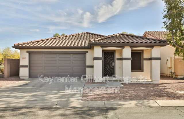 3685 E Orchid Lane