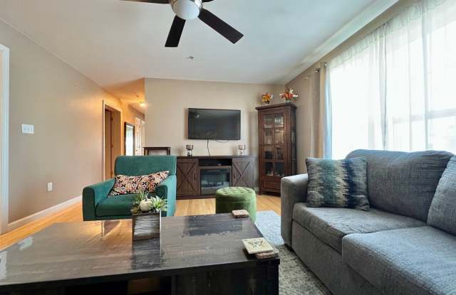 16 Margin Street Unit 9