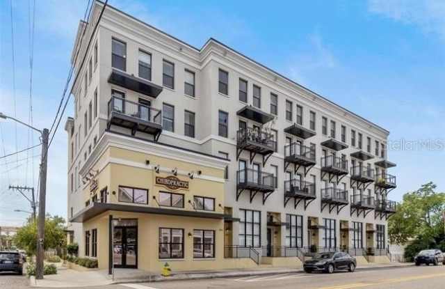 Photo of 1621 E 4TH AVENUE