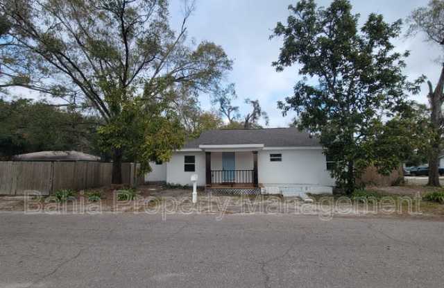 1608 E New Orleans Ave