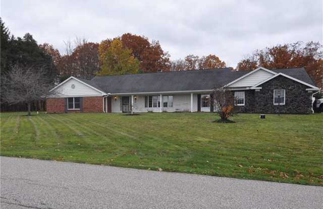 1381 PONDEROSA Drive - 1381 Ponderosa Drive, Erie County, PA 16509