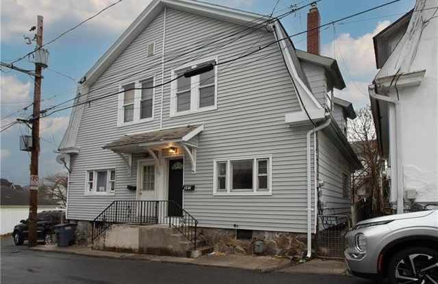 541 Jischke Street
