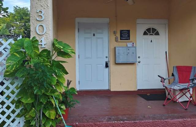 Photo of 304 SW 20th St