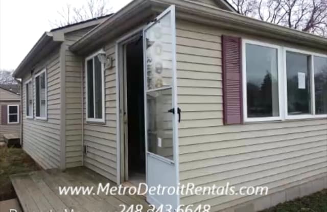 5096 Harding - 5096 Harding Street, Dearborn Heights, MI 48125