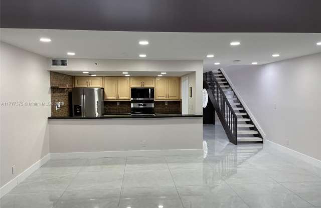 1097 SW 131st Place Ct