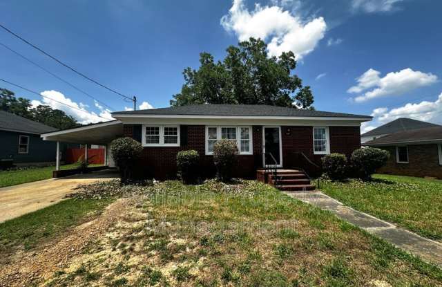 584 N Fayetteville Street