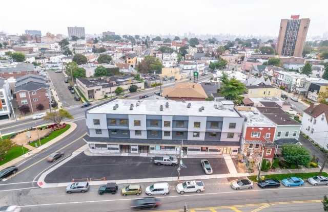 Photo of 44 BERGEN BLVD