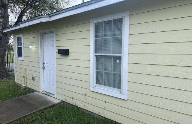 #3 - 118 Lowell Street