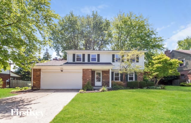 1719 Marshall Road - 1719 Marshall Road North, Middletown, OH 45042