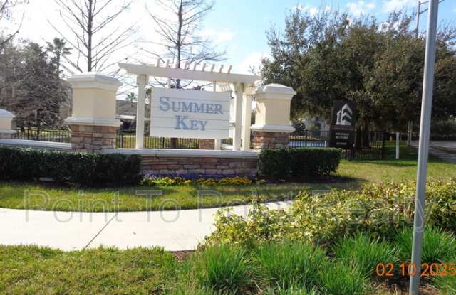 8201 Green Parrot Rd