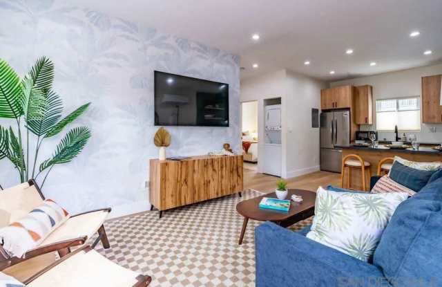 Photo of 725 Pennsylvania Ave unit: 727-2