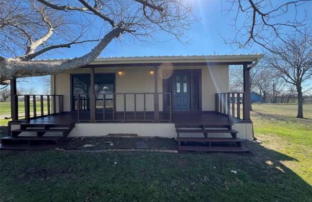 193 Private Road 4652