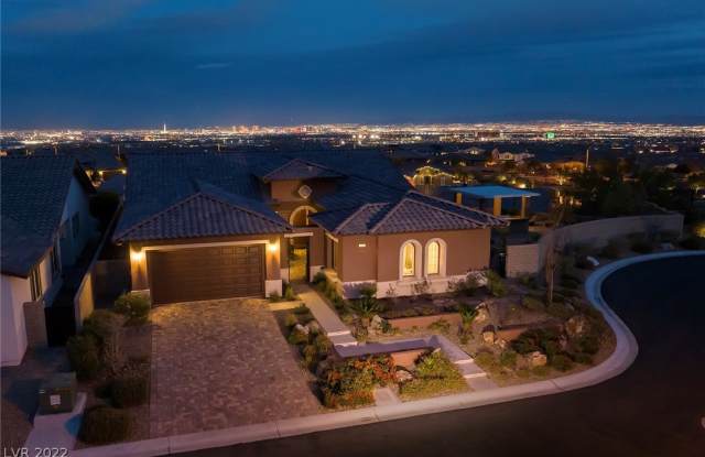 294 Lindura Court