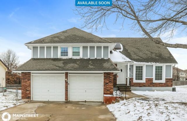 14916 West 65th Street - 14916 West 65th Street, Shawnee, KS 66216