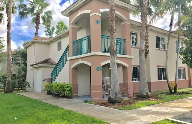 Photo of 1241 SE 29th St