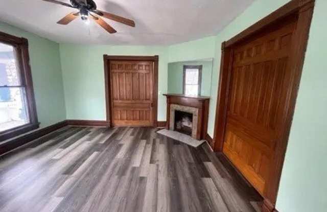 632 East Mitchell Street