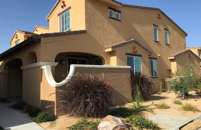 52439 Hawthorn Court