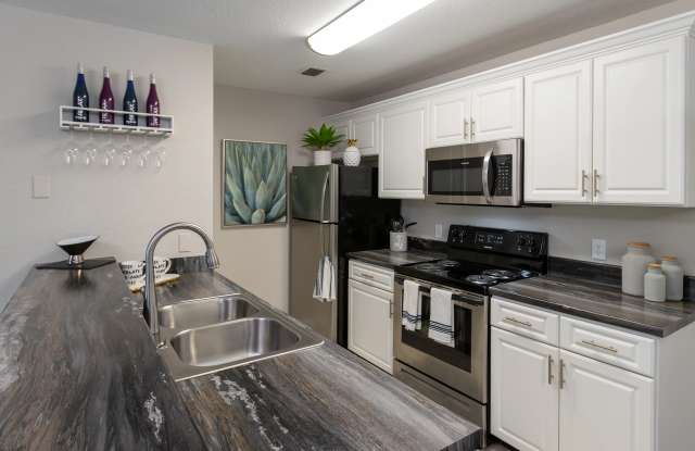 Soleil Blu Luxury Apartments