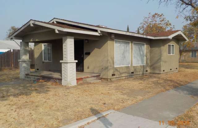 Charming Downtown House