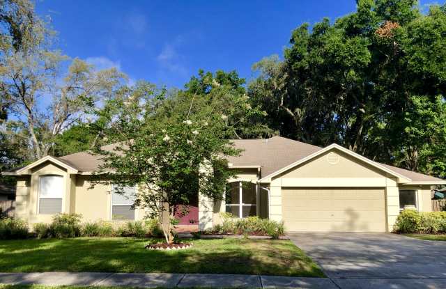 1543 Waterwood Dr