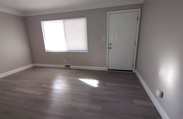 Cute 3 Bedroom Ready for you