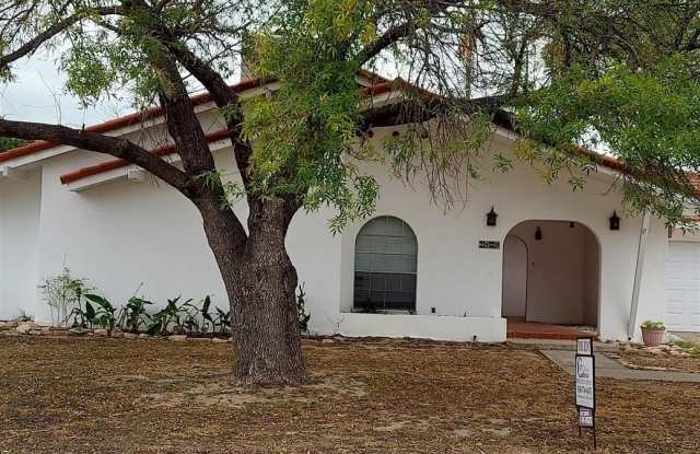 Photo of 2409 N Main-RENTAL