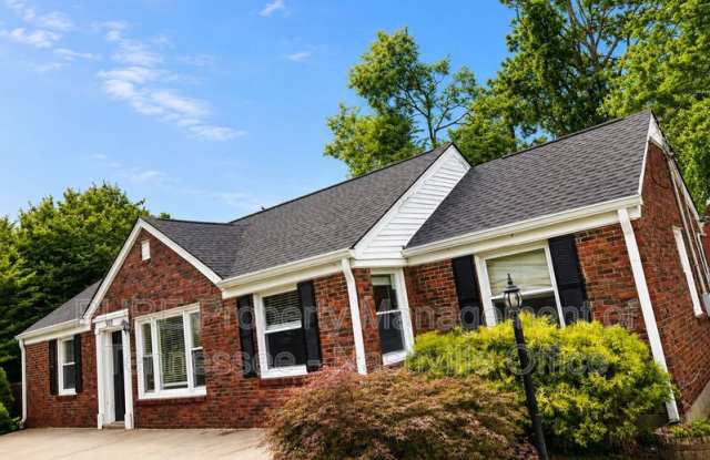 900 Crescent Hill Rd