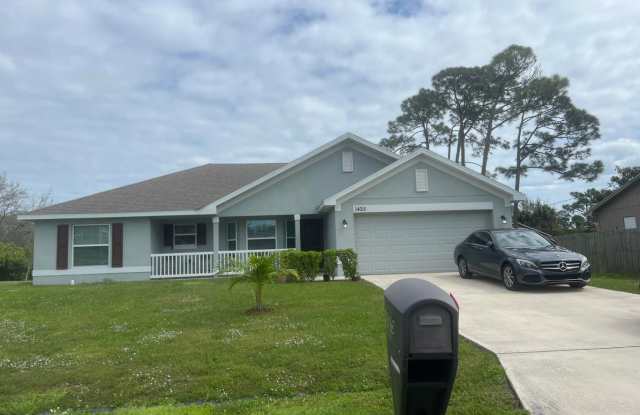 Photo of 1425 Southeast Navajo Lane