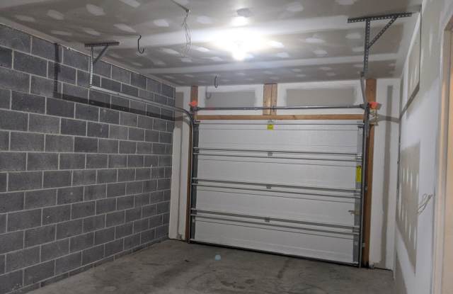 3 Bedroom Townhouse for Rent in Waynesboro!