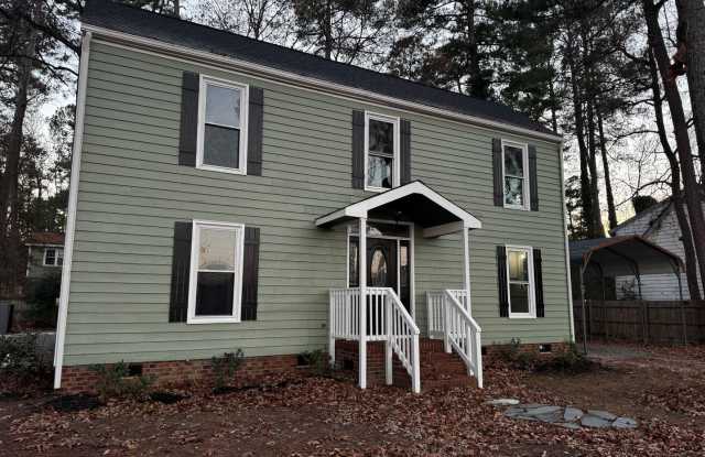 Photo of Modern 3BR / 2.5BA Home with Granite Kitchen, Loft and Storage